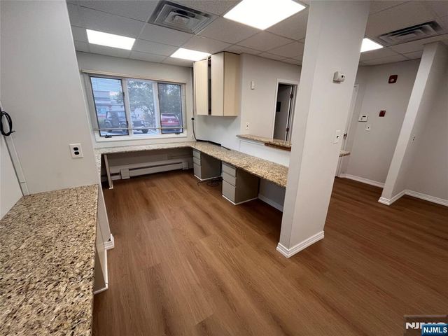 1000 S Maple Avenue 1st Floor, Glen Rock, NJ 07452
