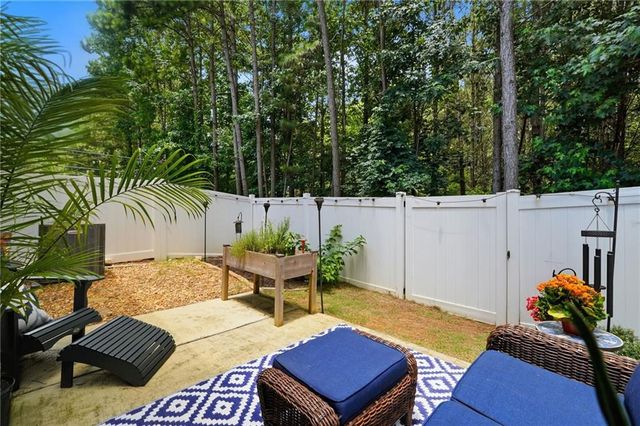 419 Crescent Woode Drive, Dallas, GA 30157