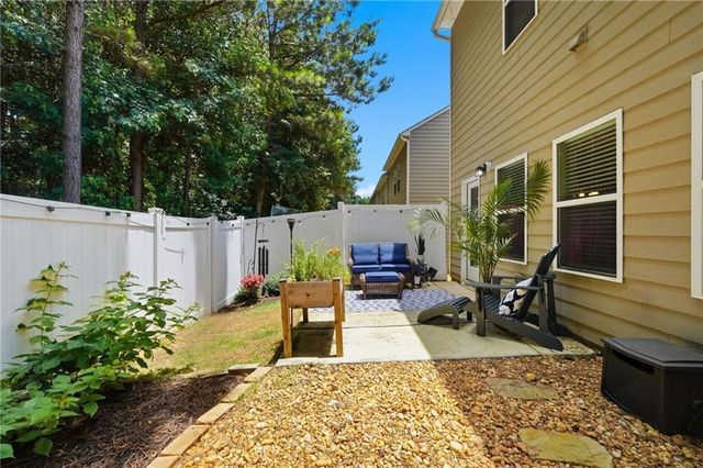 419 Crescent Woode Drive, Dallas, GA 30157