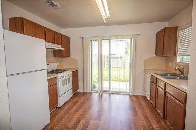 22827 Sugar Bear Drive, Spring, TX 77389