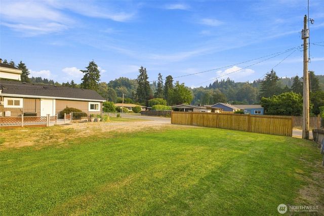 14937 133rd Avenue SE, Renton, WA 98058
