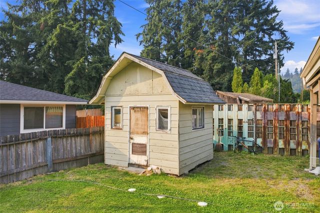14937 133rd Avenue SE, Renton, WA 98058