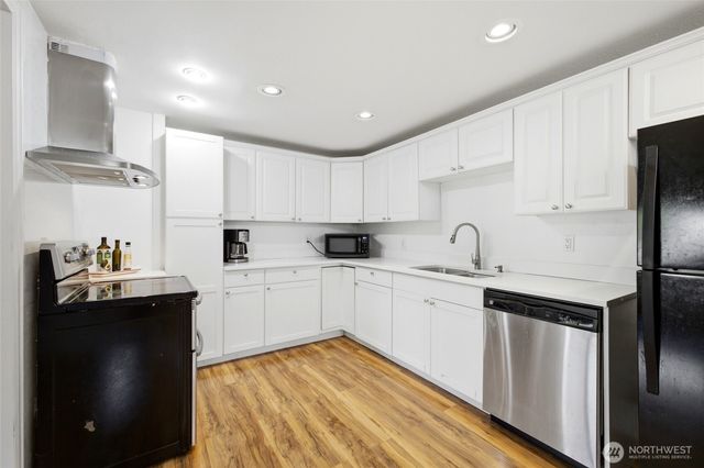 14937 133rd Avenue SE, Renton, WA 98058