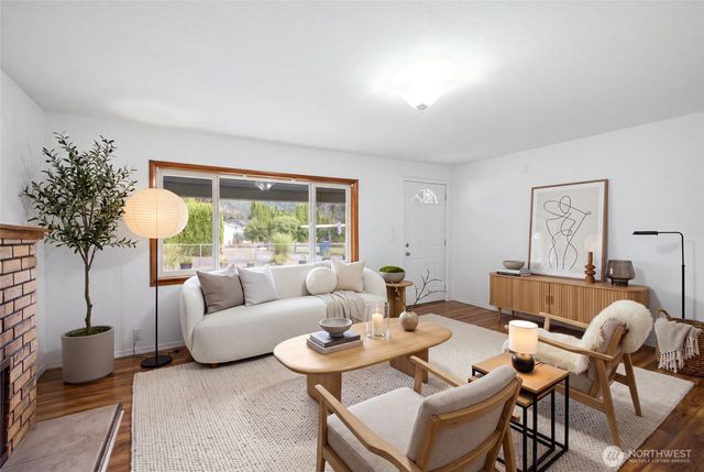 14937 133rd Avenue SE, Renton, WA 98058