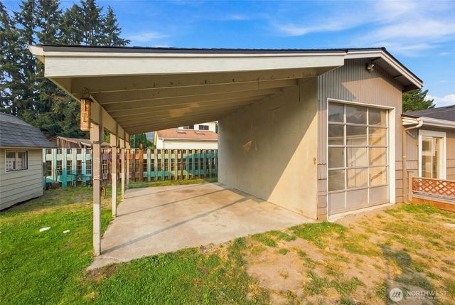 14937 133rd Avenue SE, Renton, WA 98058