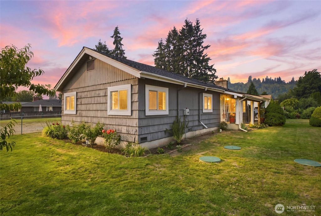 14937 133rd Avenue SE, Renton, WA 98058