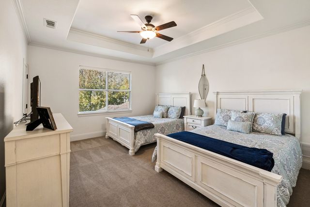 214 Hide A Way Drive, Mabank, TX 75156