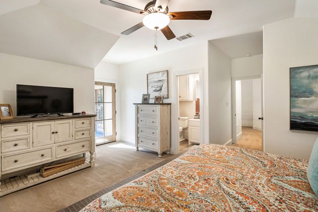 214 Hide A Way Drive, Mabank, TX 75156
