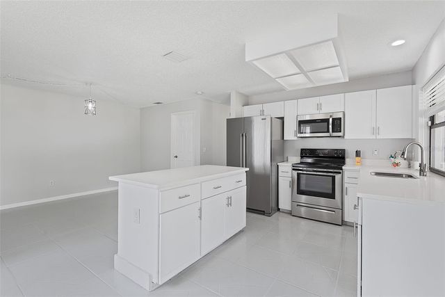 3 CLEMENT COURT, Palm Coast, FL 32137