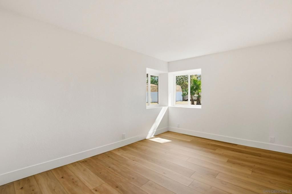 Image 28 of property listing at 646 Barsby St, Vista, CA 92084