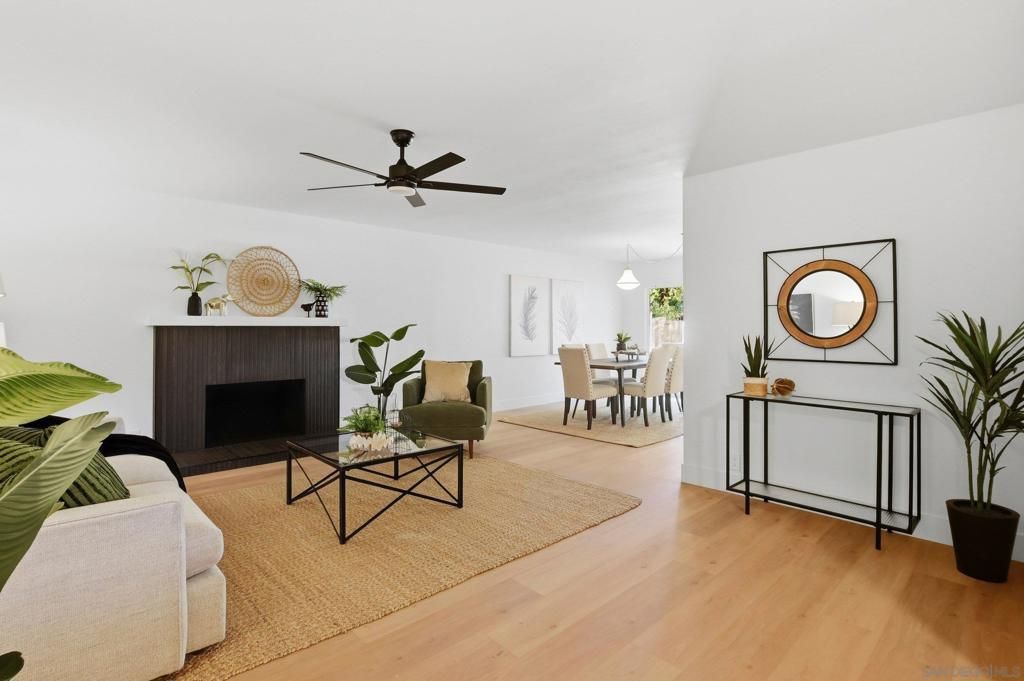 Image 4 of property listing at 646 Barsby St, Vista, CA 92084