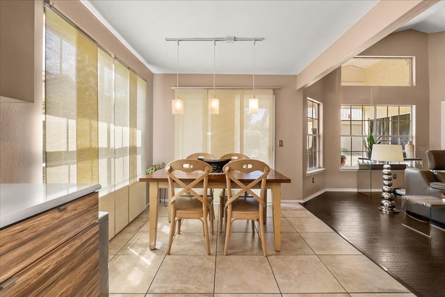 618 VIA MILANO, Apopka, FL 32712