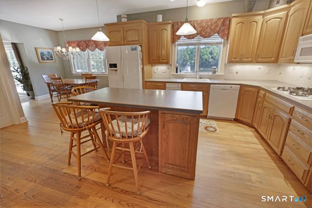 53 Oakridge Drive, Westbrook, CT 06498