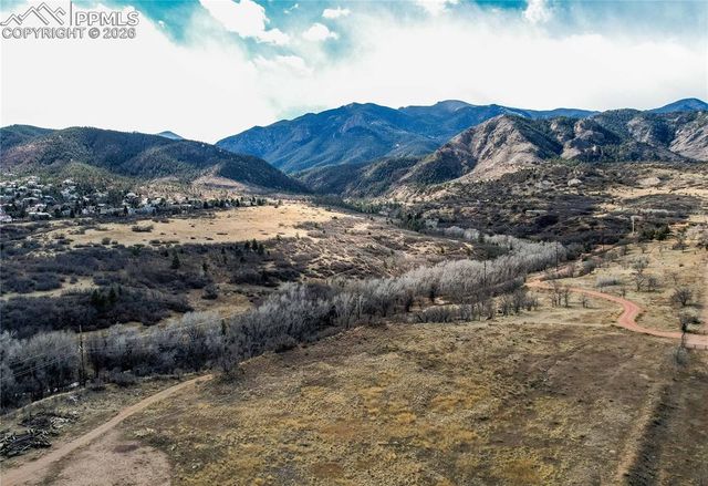 2588 Patriot Heights, Colorado Springs, CO 80904