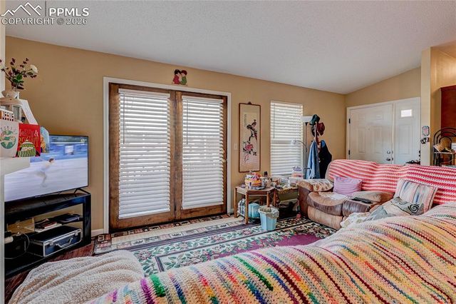 2588 Patriot Heights, Colorado Springs, CO 80904