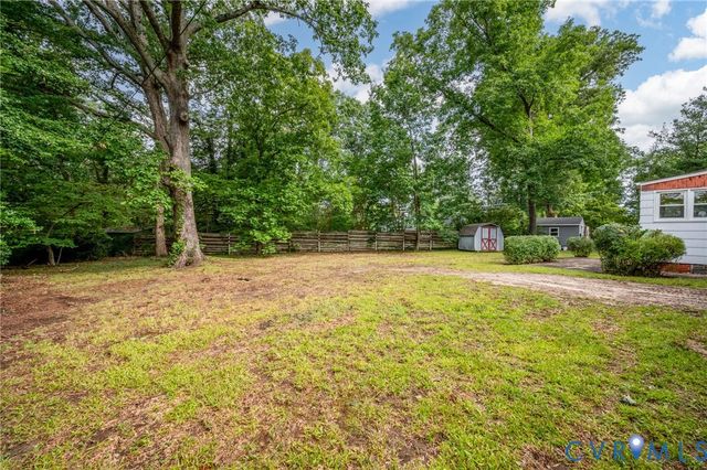 1910 Fon Du Lac Rd, Henrico, VA 23229