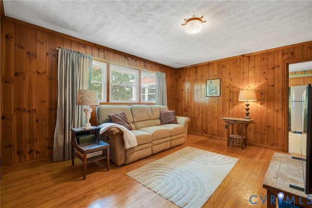 1910 Fon Du Lac Rd, Henrico, VA 23229