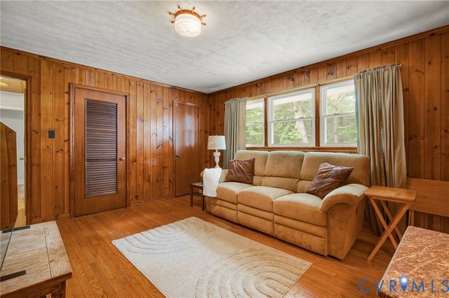 1910 Fon Du Lac Rd, Henrico, VA 23229