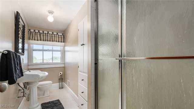 641 Fairmont Ave, Zanesville, OH 43701