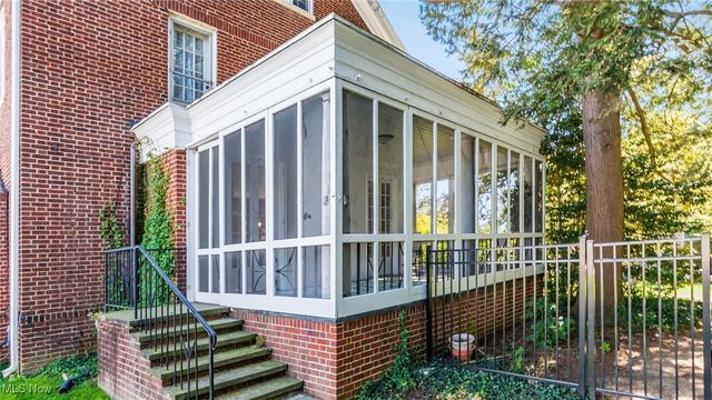 641 Fairmont Ave, Zanesville, OH 43701