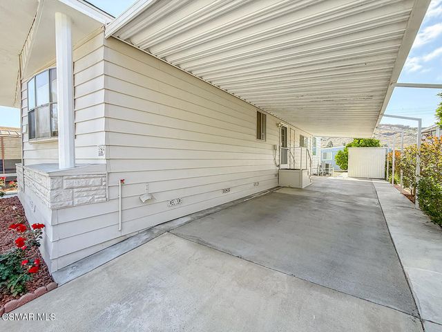 40 La Encina, Newbury Park, CA 91320