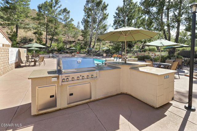 40 La Encina, Newbury Park, CA 91320