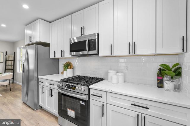 4306 FERNHILL AVE, Baltimore, MD 21215