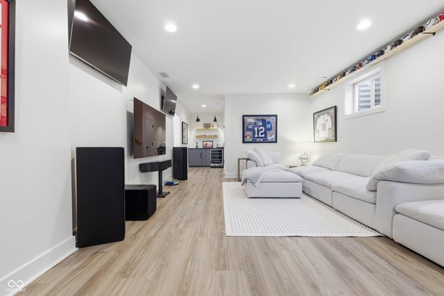 626 S Union Street, Westfield, IN 46074