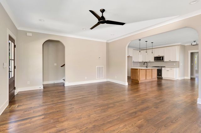 1311 Thomas Ave # 7, Chattanooga, TN 37409