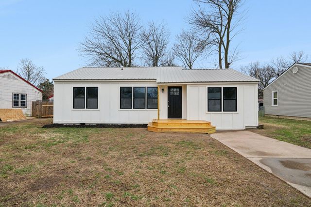 905 M Street NW, Miami, OK 74354