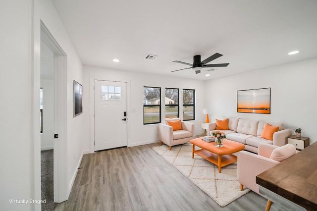 905 M Street NW, Miami, OK 74354