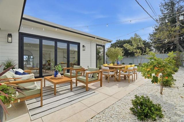 996 Patricia Avenue, San Mateo, CA 94401