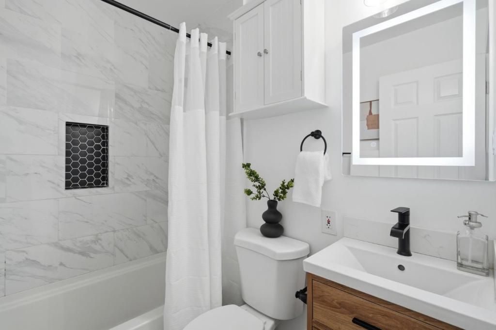 Image 22 of property listing at 996 Patricia Avenue, San Mateo, CA 94401