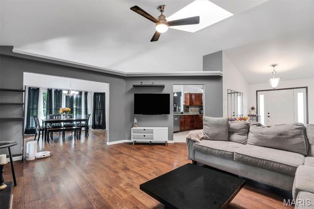 475 Mission Bay Drive, Grover, MO 63040