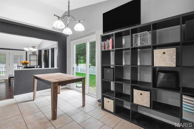475 Mission Bay Drive, Grover, MO 63040