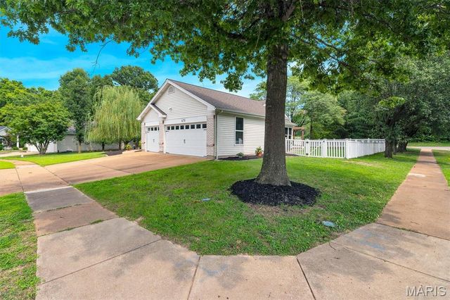 475 Mission Bay Drive, Grover, MO 63040