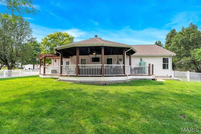 475 Mission Bay Drive, Grover, MO 63040