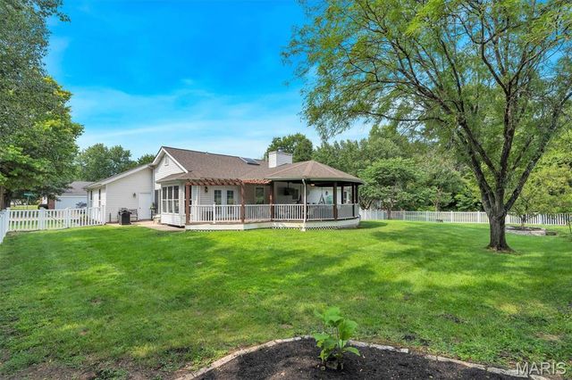 475 Mission Bay Drive, Grover, MO 63040