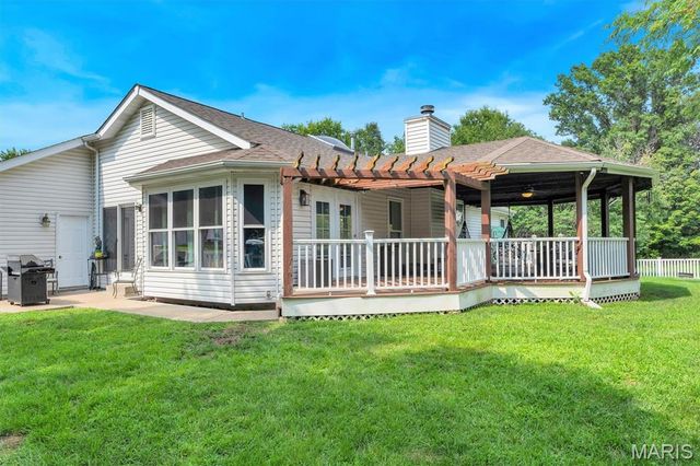 475 Mission Bay Drive, Grover, MO 63040