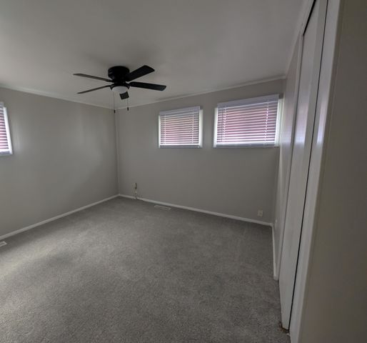 2600 AVENUE H, Council Bluffs, IA 51501