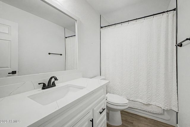 2738 E WINDROSE Drive, Phoenix, AZ 85032