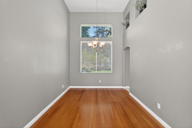 5310 Heritage Ct, Rocklin, CA 95765