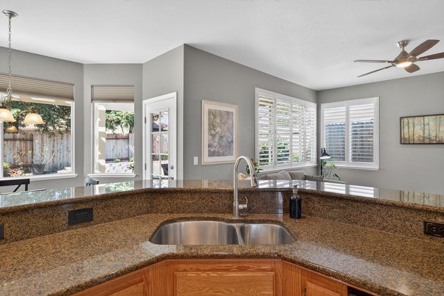 5310 Heritage Ct, Rocklin, CA 95765