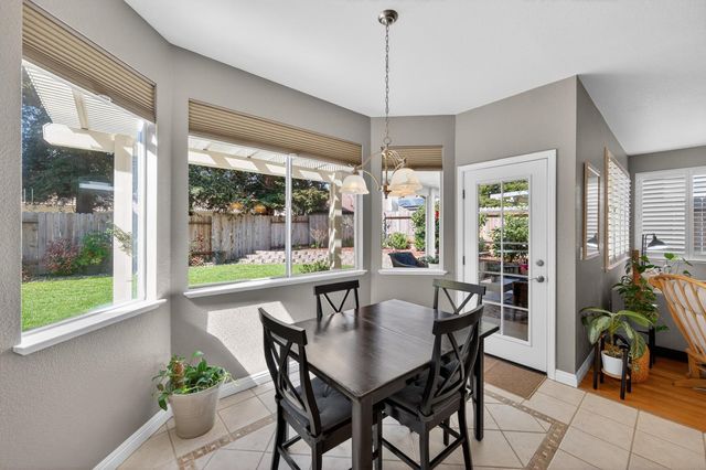 5310 Heritage Ct, Rocklin, CA 95765