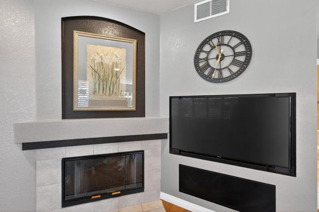 5310 Heritage Ct, Rocklin, CA 95765