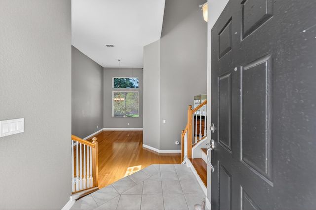 5310 Heritage Ct, Rocklin, CA 95765