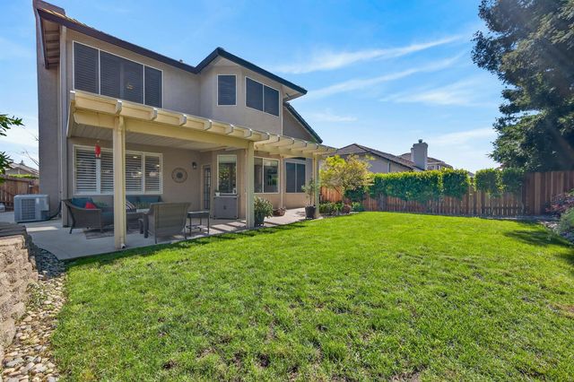 5310 Heritage Ct, Rocklin, CA 95765