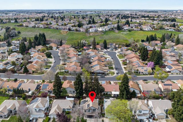 5310 Heritage Ct, Rocklin, CA 95765