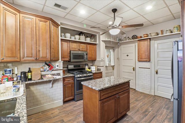 716 N LIME ST, Lancaster, PA 17602