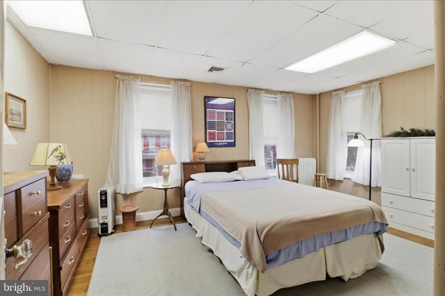 716 N LIME ST, Lancaster, PA 17602